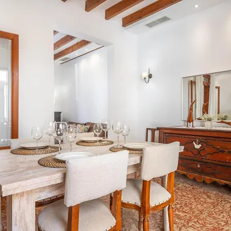 Ca Na Francesca Holiday home Pollenca